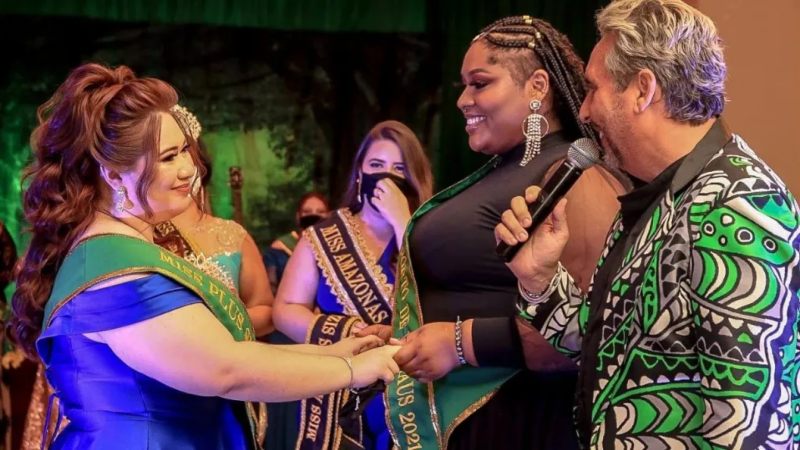 Foto: Lilian Pires/Miss Amazonas Plus SizeMiss-Amazonas-Plus-Size-2021-Kecia-Ribeiro-dos-Santos-Thallyssa-Agard-Fernando-Salignac-Foto-Lilian-Pires-Miss-Amazonas-Plus-Size-(1)