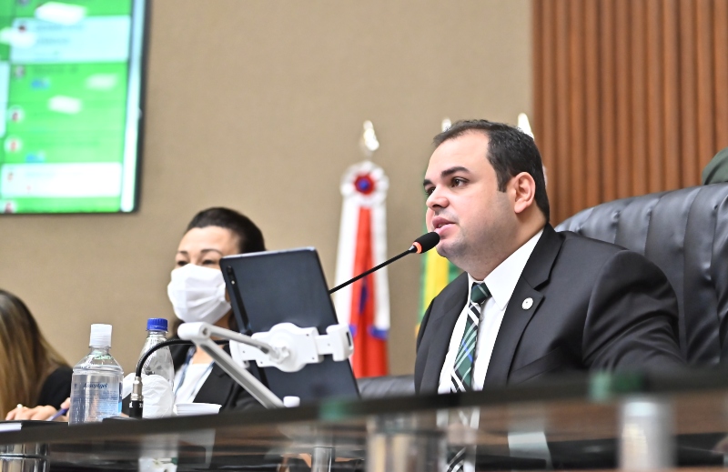 04 - Dep. Roberto Cidade apresenta PL que cria o ‘Setembro Roxo’, mês de atenção a Doença de Alzheimer