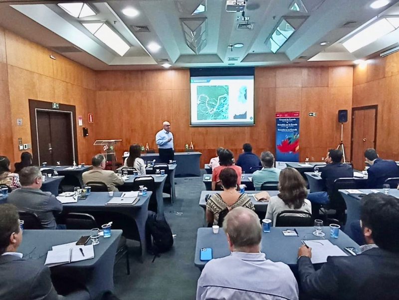 PdB - Adriano Espeshit apresenta Projeto Potassio Autazes para canadenses 02