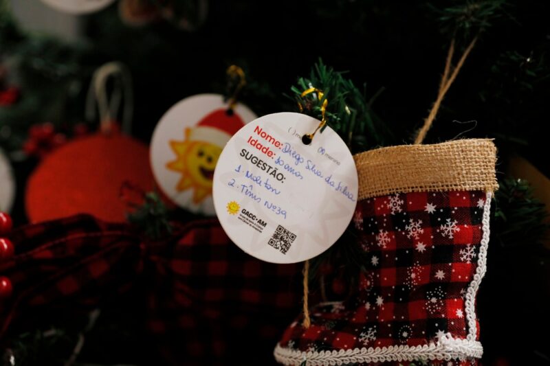 03 - Assembleia Legislativa recebe doação de presentes para crianças até a próxima sexta-feira, 2