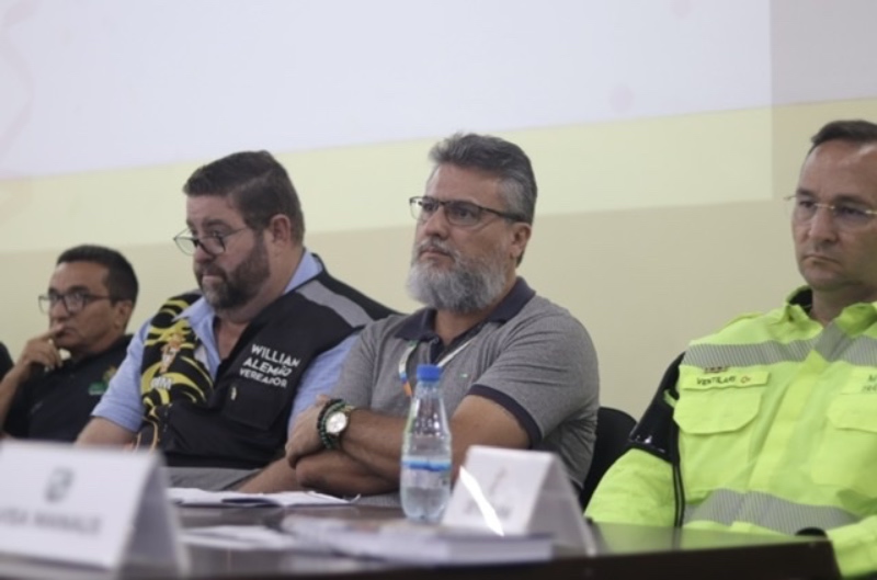 88EF503E-904E-4BCB-AFD0-924DA41E2C2F