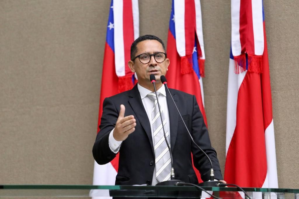 09-Proposto-por-Daniel-Almeida-22Disque-Não-às-Drogas22-passa-a-tramitar-na-Aleam