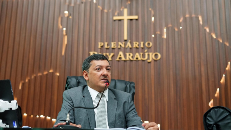 14-Dep.-Felipe-Souza-propõe-atenção-ao-diagnóstico-precoce-e-ao-atendimento-multiprofissional-de-pessoas-com-Síndrome-de-Down-scaled (1)