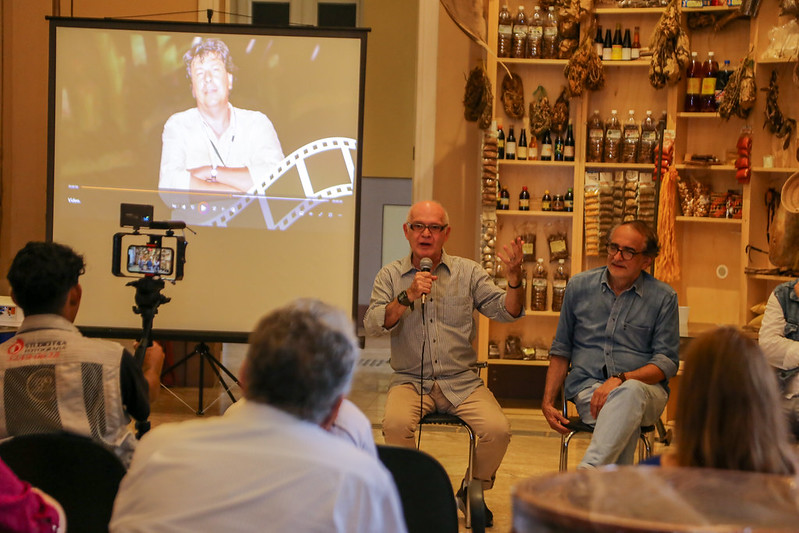 52769448973_81980169a2_c