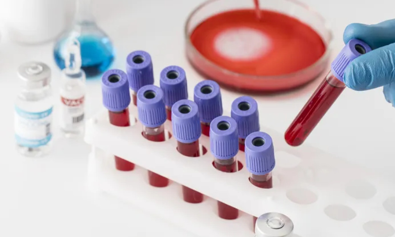 coronavirus-vaccine-lab-with-samples(1)