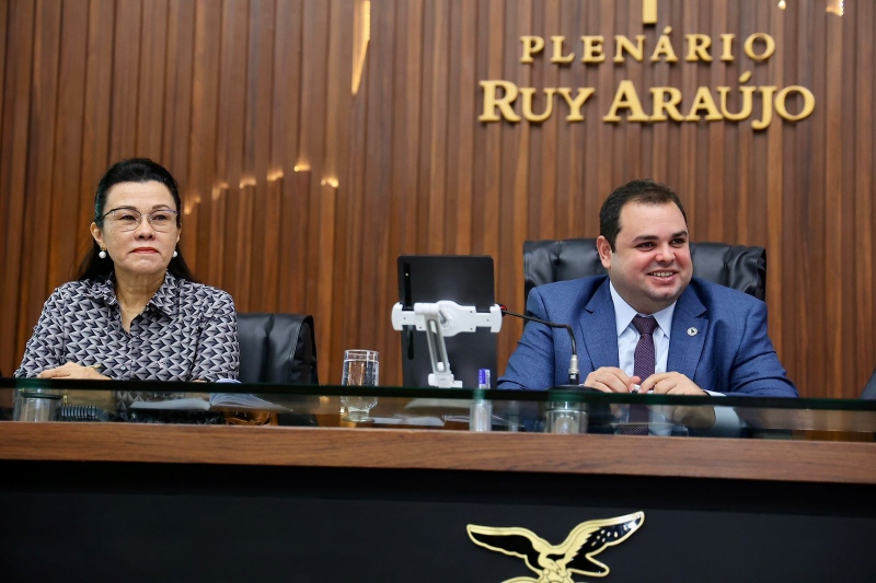 10-Dep.-Roberto-Cidade-PL-de-Roberto-Cidade-busca-tornar-o-transporte-público-mais-seguro-e-humanizado