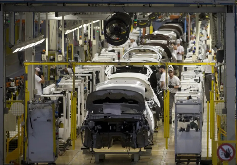 68927053-ec-resende-rj-13-07-2017-indutria-automobilistica-aponta-sinais-de-crescimento-a-fabrica(1)