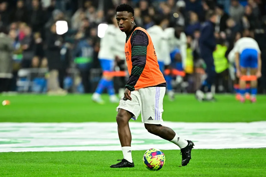 101931155-real-madrids-brazilian-forward-vinicius-junior-warms-up-prior-to-the-spanish-league-f