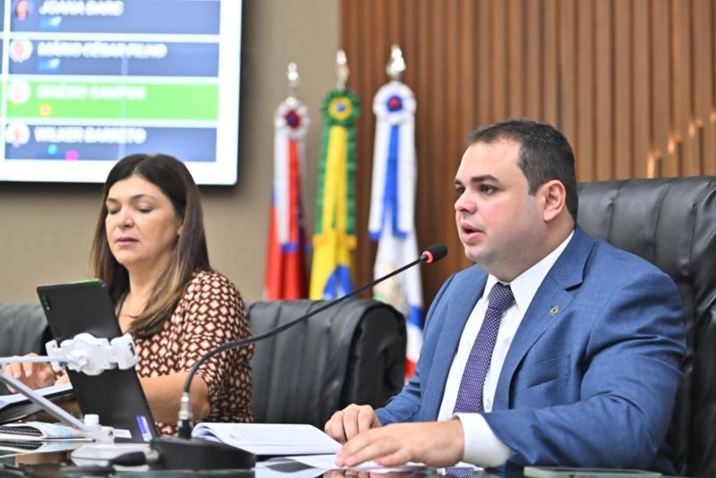 Setembro-Amarelo-Leis-de-Roberto-Cidade-sensibilizam-para-prevenção-ao-suicídio-