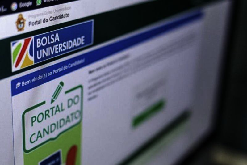 491df278cb1c67e9dc3687d99967440b_BOLSA_UNIVERSIDADE-1-696x465-1(1)