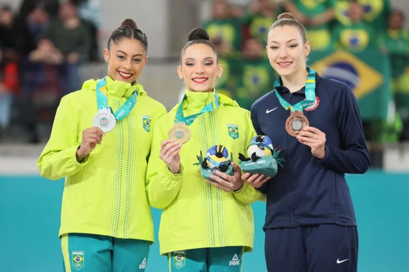 maria-eduarda-barbara-pan(1)