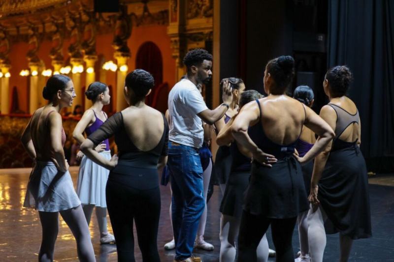 Cultura_Alvaro-Goncalves-Ensaio-O-Quebra-Nozes__Marcely-Gomes-1-1024x682