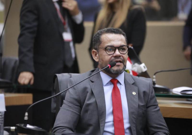 WhatsApp-Image-2023-12-06-at-16.39.37