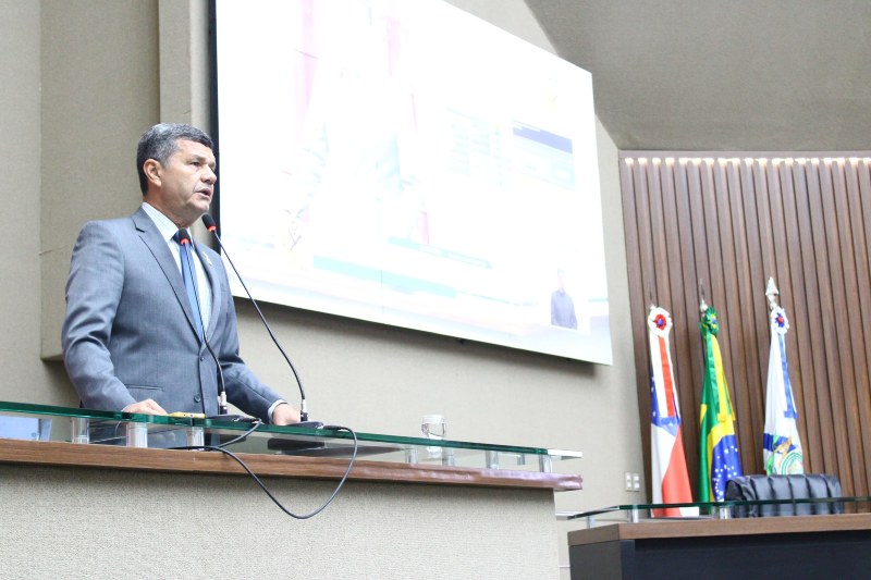 Comandante-Dan-avalia-que-tragedia-da-seca-no-Amazonas-e-tao-grande-quanto-enchente-no-Rio-Grande-do-Sul(1)