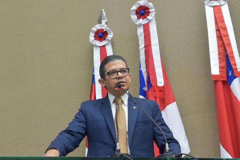 Deputado-Joao-Luiz-indica-a-criacao-do-Nucleo-de-Atendimento-Especializado-nos-Direitos-das-Criancas-e-Adolescentes-da-Aleam-Foto-Mauro-Smith