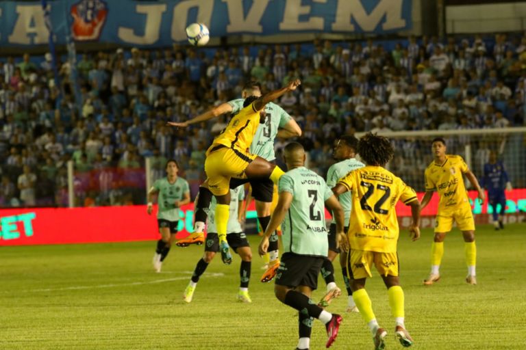 amazonas-fc-derrota-paysandu-768x512