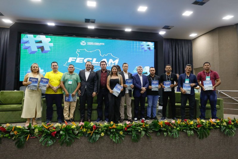 Com-o-CCOTI-Assembleia-Legislativa-atua-no-fortalecimento-dos-legislativos-municipais-Foto-Alberto-Cesar-Araujo-Aleam-scaled (1)