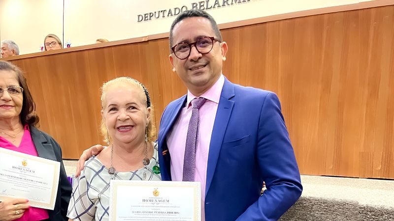 Projeto-de-Lei-do-Deputado-Daniel-Almeida-que-promove-a-inclusao-digital-da-terceira-idade-no-Amazonas-aguarda-sancao-governamental-Foto-Gilson-Mello