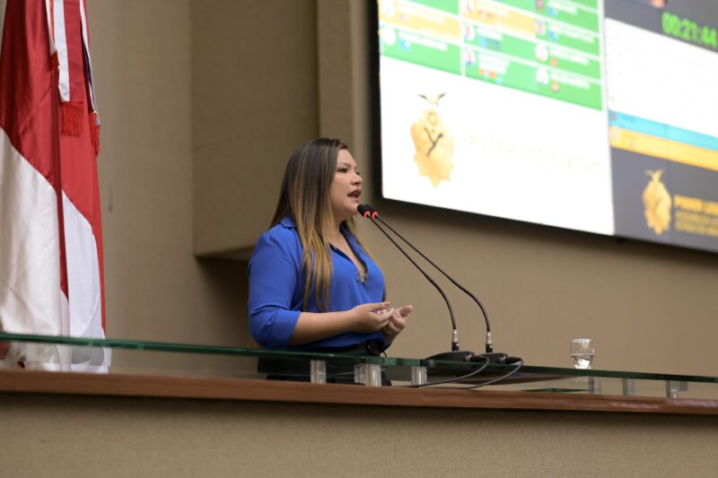 Projeto de Lei de Joana Darc planeja reforçar a conscientização sobre a importância do peixe-boi da Amazônia