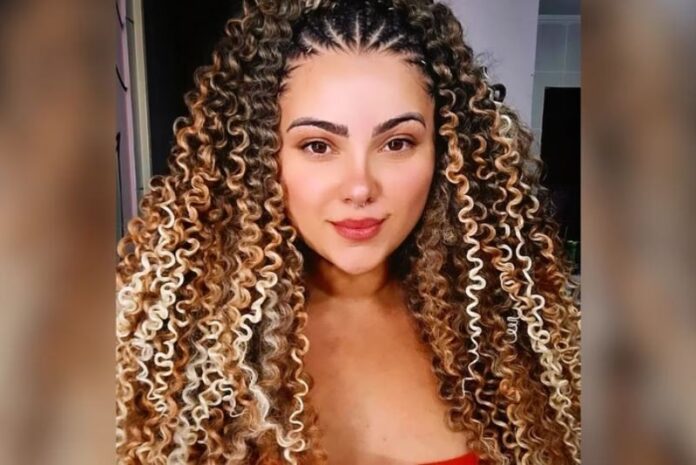 4c336940e6aeb87d064cd1610d61ea2d