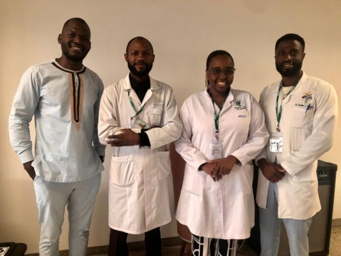 Angolanos Residentes