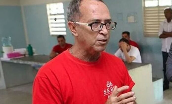 6e4b71599f5a8074790e82bb2985be73