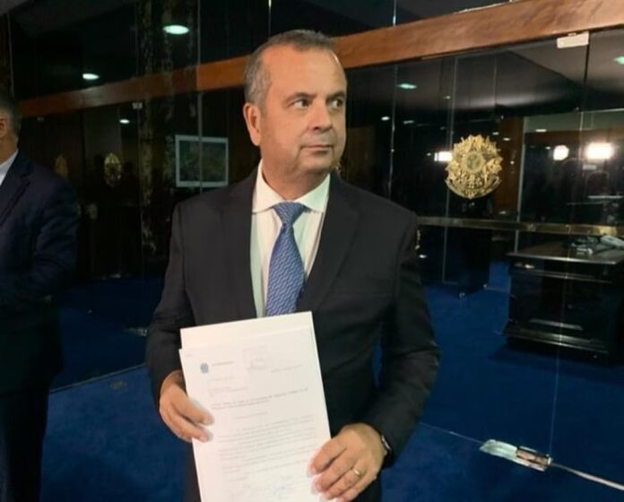 b2aef30a1c9d6d68b159813d925f176a