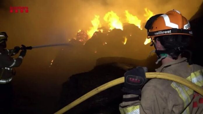 2025-07-02T083215Z_1_LOP664802072025RP1_RTRMADP_BASEIMAGE-960X540_EUROPE-WEATHER-SPAIN-WILDFIRE