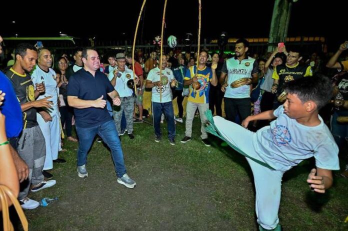 Aleam-reconhece-a-capoeira-como-modalidade-esportiva-a-partir-de-lei-de-autoria-do-deputado-Roberto-Cidade-Foto-Herick-Pereira