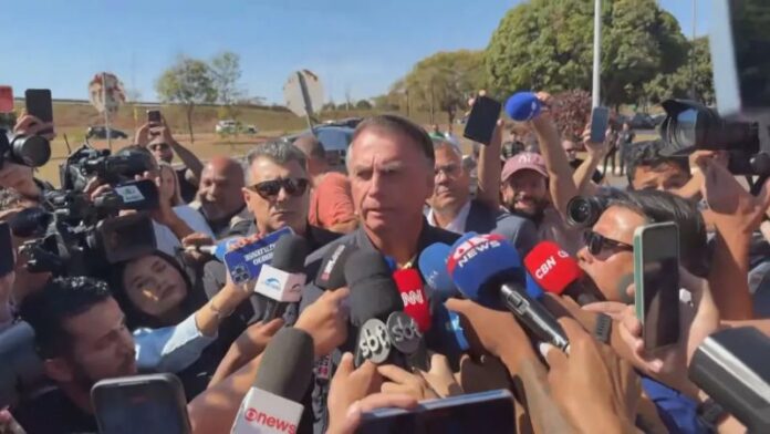 BR_CNN_180725_LIVE_CLEAN_frame_191467