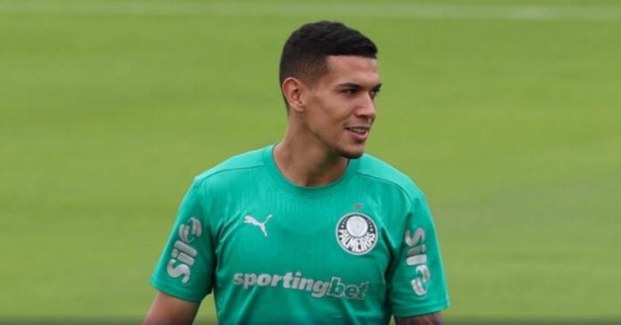 Naves-deixou-o-Palmeiras-e-vai-jogar-em-Portugal