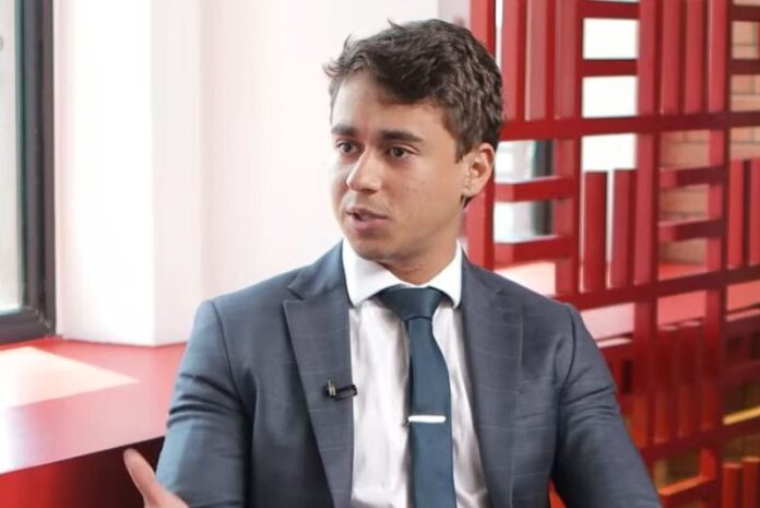 cd6ec7e7a38bee45a55ca0502782350c