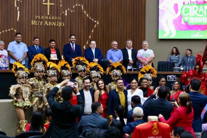 Cirandas-de-Manacapuru-sao-celebradas-em-Sessao-Especial-proposta-por-Cristiano-DAngelo