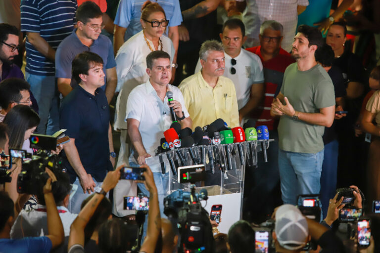 Prefeito David Almeida anuncia Maria Clara & JP como atração infantil do ‘#SouManaus Passo a Paço 2025’