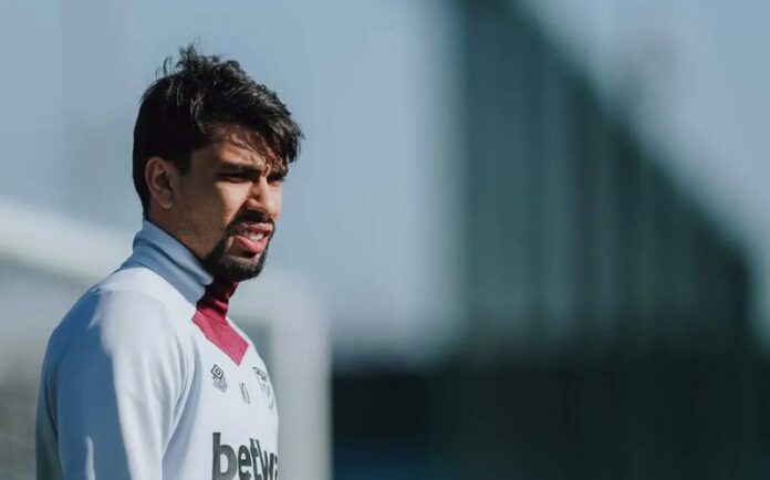 lucas-paqueta-em-treino-do-west-ham-aspect-ratio-512-320