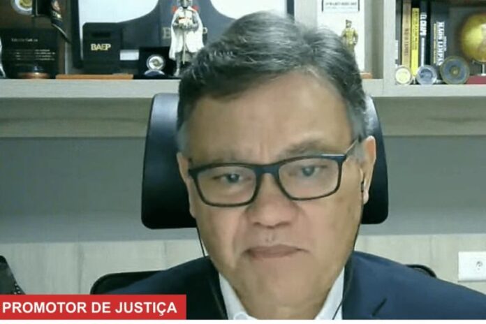 63 tiros de fuzil_ blindagem não salvaria ex-delegado, diz Gakiya