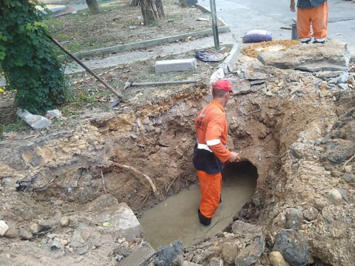 Prefeitura de Manaus conclui obras emergenciais de drenagem no bairro Adrianópolis e garante mais segurança contra alagamentos 2