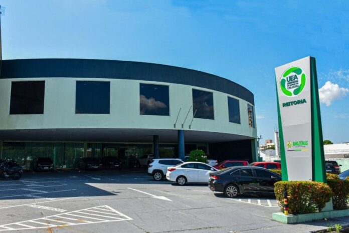 Reitoria-UEA-Fotos-Divulgacao-UEA-1024x684