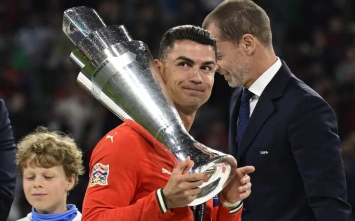 AFP__20250608__49MM6XD__v1__HighRes__FblEurNationsPorEspTrophy-aspect-ratio-512-320