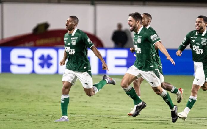 AGIF25100721531199-scaled-aspect-ratio-512-320