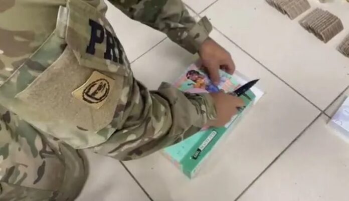 Anabolizantes e testosterona são encontrados escondidos dentro de brinquedo