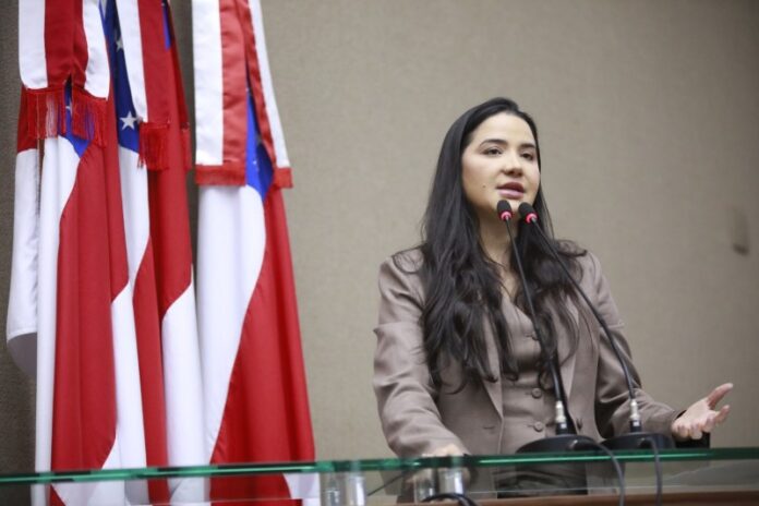 Assembleia-Legislativa-inicia-tramitacao-de-Projetos-de-Lei-que-estabelecem-diagnostico-precoce-de-leucemia-em-criancas-e-atendimento-a-mulheres-indigenas-Foto-Danilo-Mello-Aleam