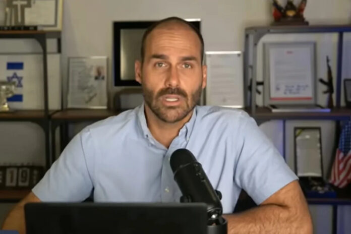 Eduardo-Bolsonaro-25