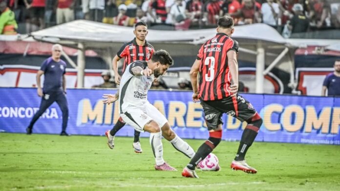 Inacreditável_ Yuri Alberto perde gol sem goleiro em Vitória x Corinthians