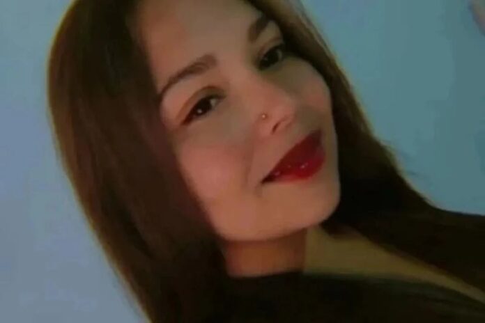 Jovem morre após comer acarajé na Bahia; polícia investiga causa da morte