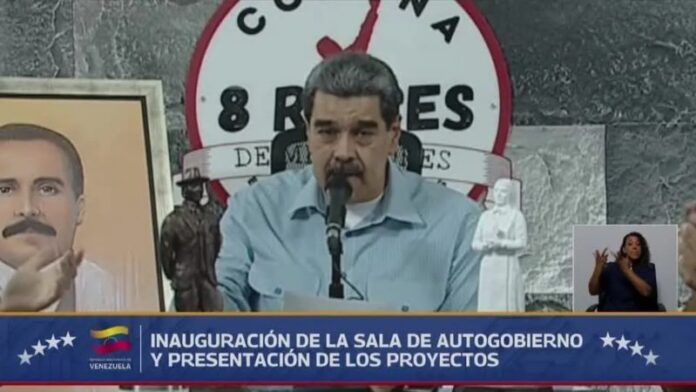 Maduro manda criar app para que a população relate _o que vê e o que ouve_