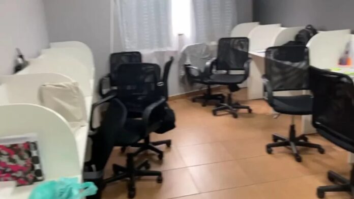 baias-call-center-fake