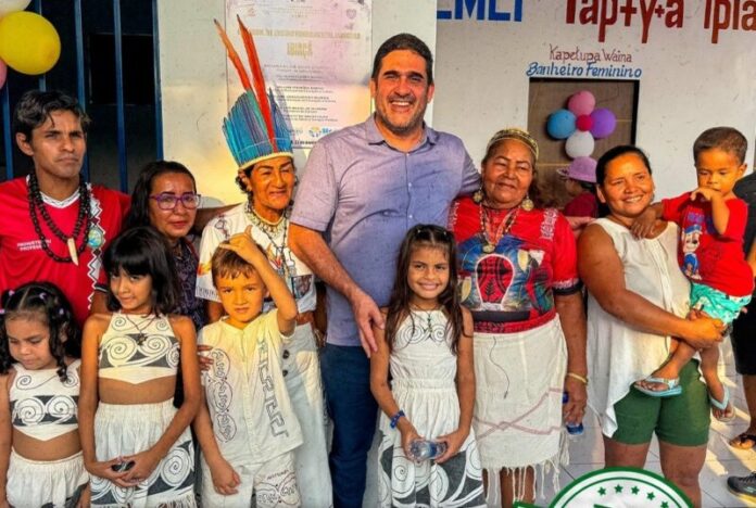 Cristiano-DAngelo-tem-lei-sancionada-que-valoriza-professores-de-Lingua-Indigena-no-Amazonas