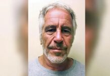 Epstein trocou e-mail sobre Trump e o então príncipe Andrew com Bannon