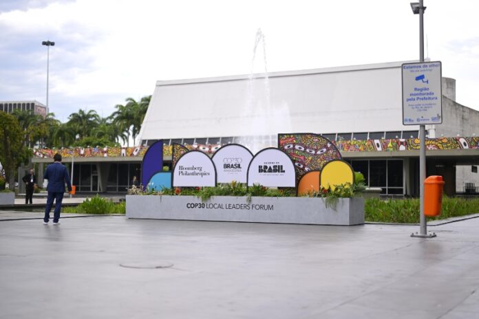 Manaus se destaca entre as cidades brasileiras na construção de soluções climáticas globais durante o C40 e a FNP 3